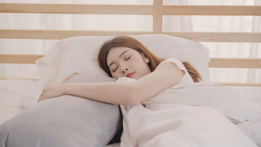 經痛舒緩：睡眠作息調整